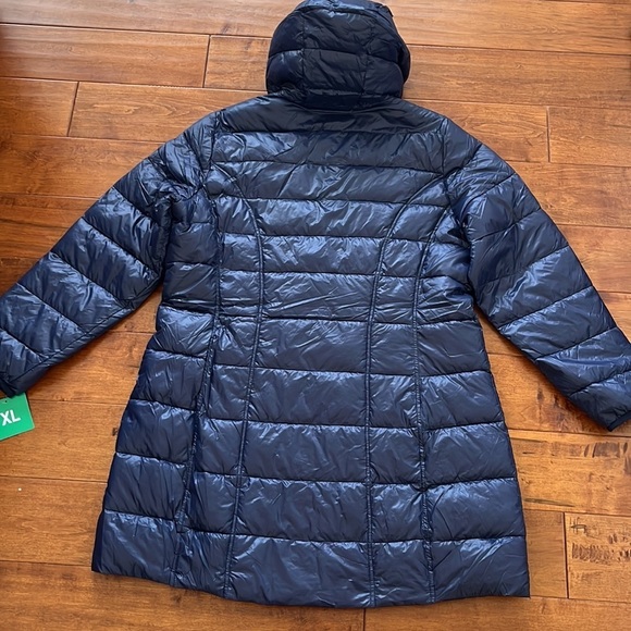 Aventure Ladies' Size XL 3/4 Length Puffer Jacket  Navy Night NWT - Picture 5 of 14